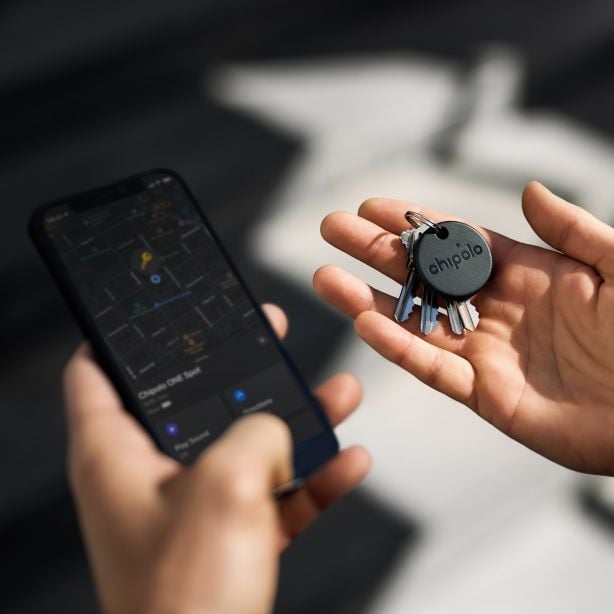 Chipolo Smart Finder | ONE SPOT | Apple Find My | 1-pack