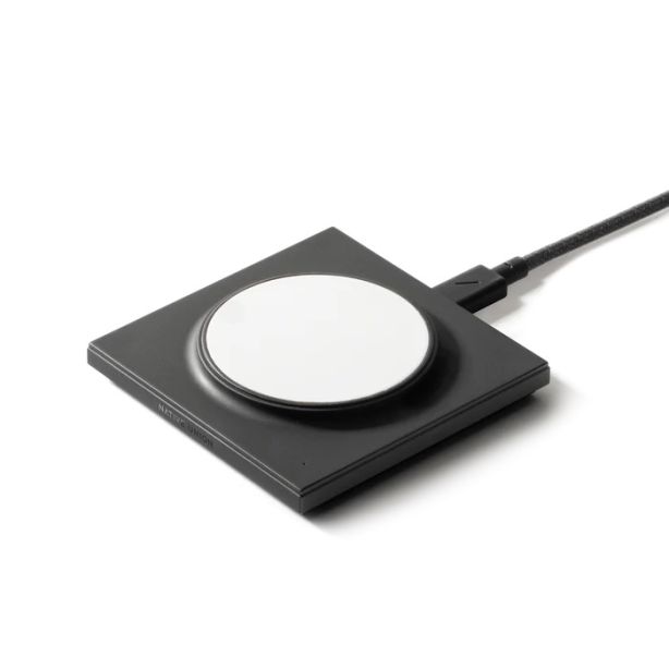 Native Union DROP Magnetic Wireless Charger main product photo