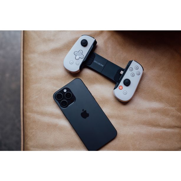 Backbone One Mobile Gaming Controller for iPhone ( Lightning ) - PlayStation Edition