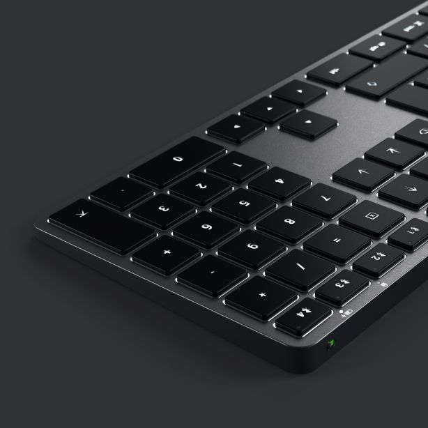 Satechi Keyboard | Wireless Bluetooth 5.0 | Rechargeable USB-C | Illuminated Keys - Space Grey