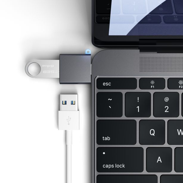 Satechi Adapter | USB-A 3.0 to USB-C | Aluminum - Space Grey