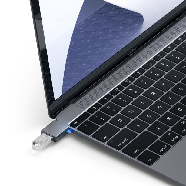 Satechi Adapter | USB-A 3.0 to USB-C | Aluminum - Space Grey